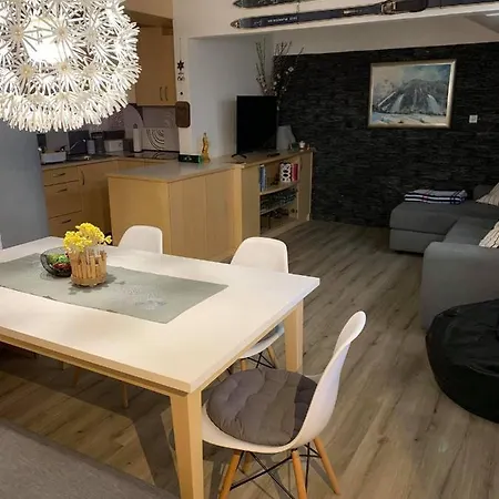 Skier's Cave Apartment